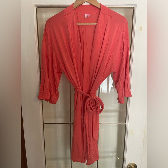 Women’s Coral lightweight robe - Picture 2 of 4